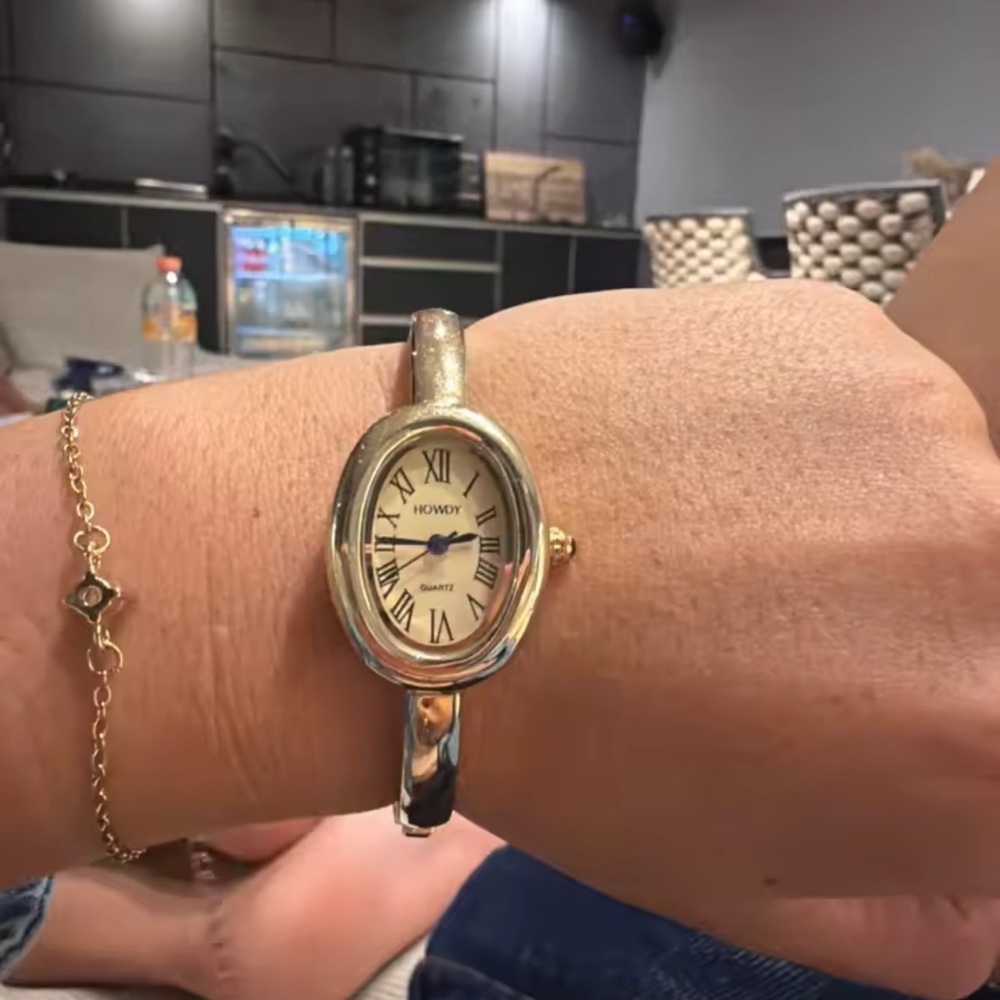 Baignoire Vintage Gold&Silver Oval Bracelet Watch Set - Picture 15 of 17